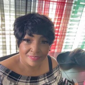 Meet your Posher, Jackie